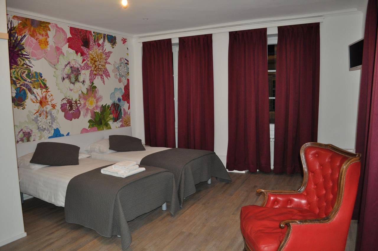 Hotel Du Raisin Lausanne Exterior foto